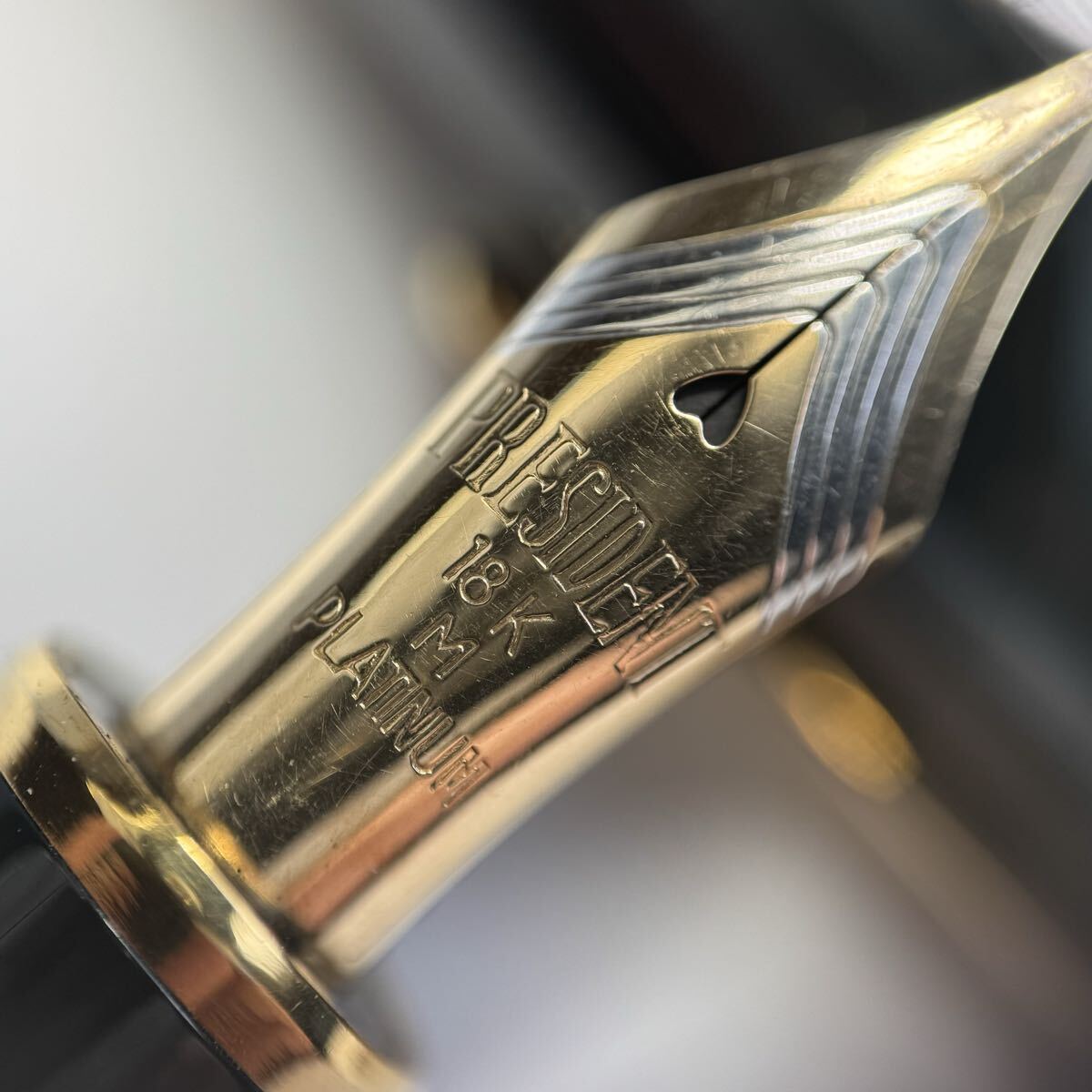 PLATINUM プラチナ 万年筆 ペン先 18K M 北海道警察 30周年記念