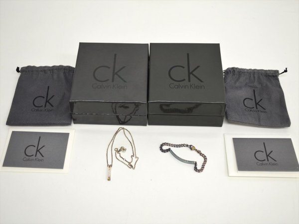 KM756●中古品●CALVIN KLEIN カルバンクライン　ネックレス＆ブレスレット　2点セット　シルバー　ブランド箱付き