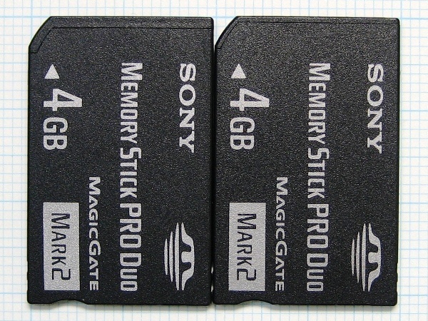 ★ＳＯＮＹ メモリースティック PRODuo ４ＧＢ ２枚 中古★送料８５円・１８５円