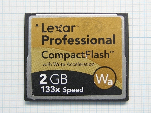 ★Lexar コンパクトフラッシュ ２ＧＢ 中古★送料８５円・１８５円