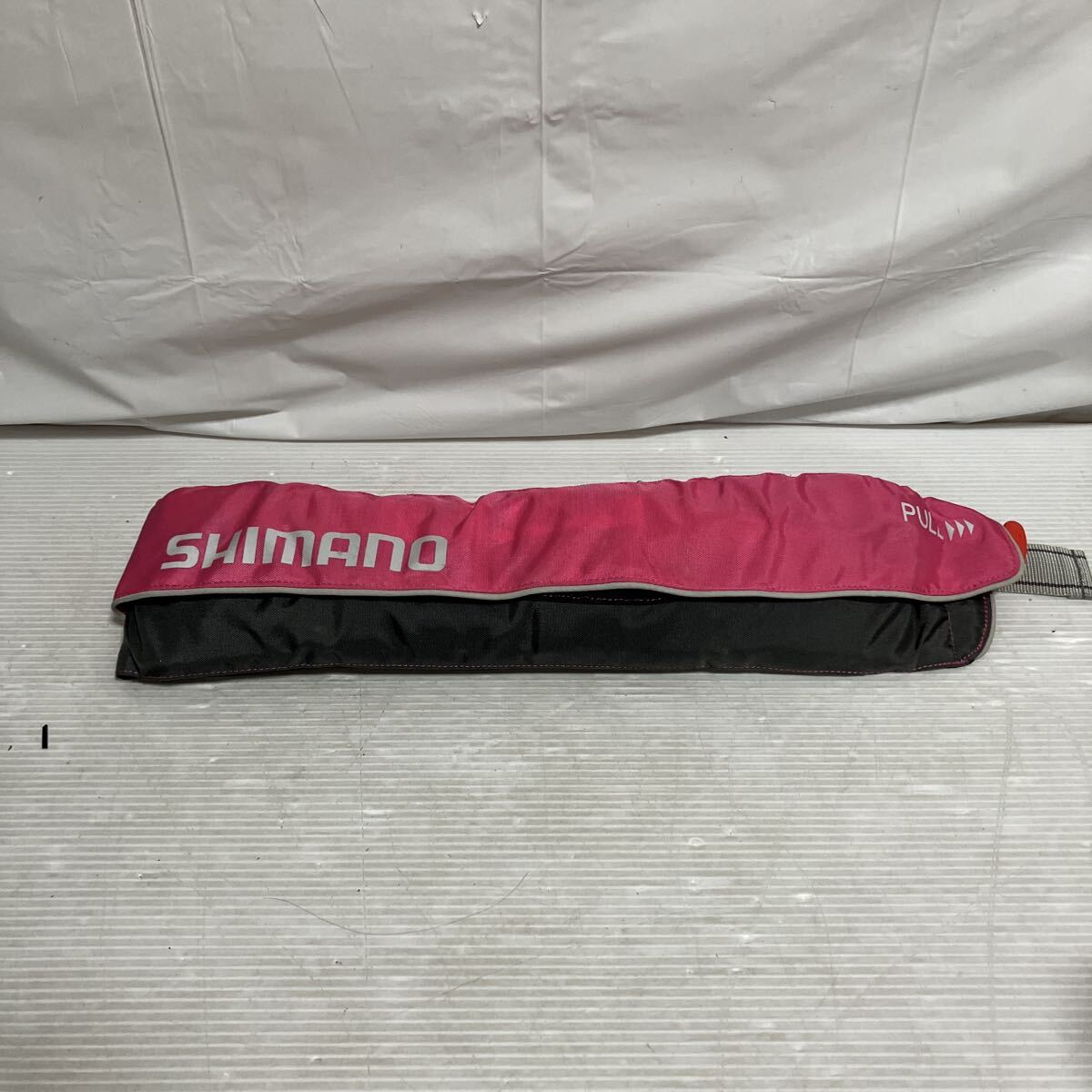W583 中古品 SHIMANO シマノライフジャケット 桜マー71T VF-SNNMW-01
