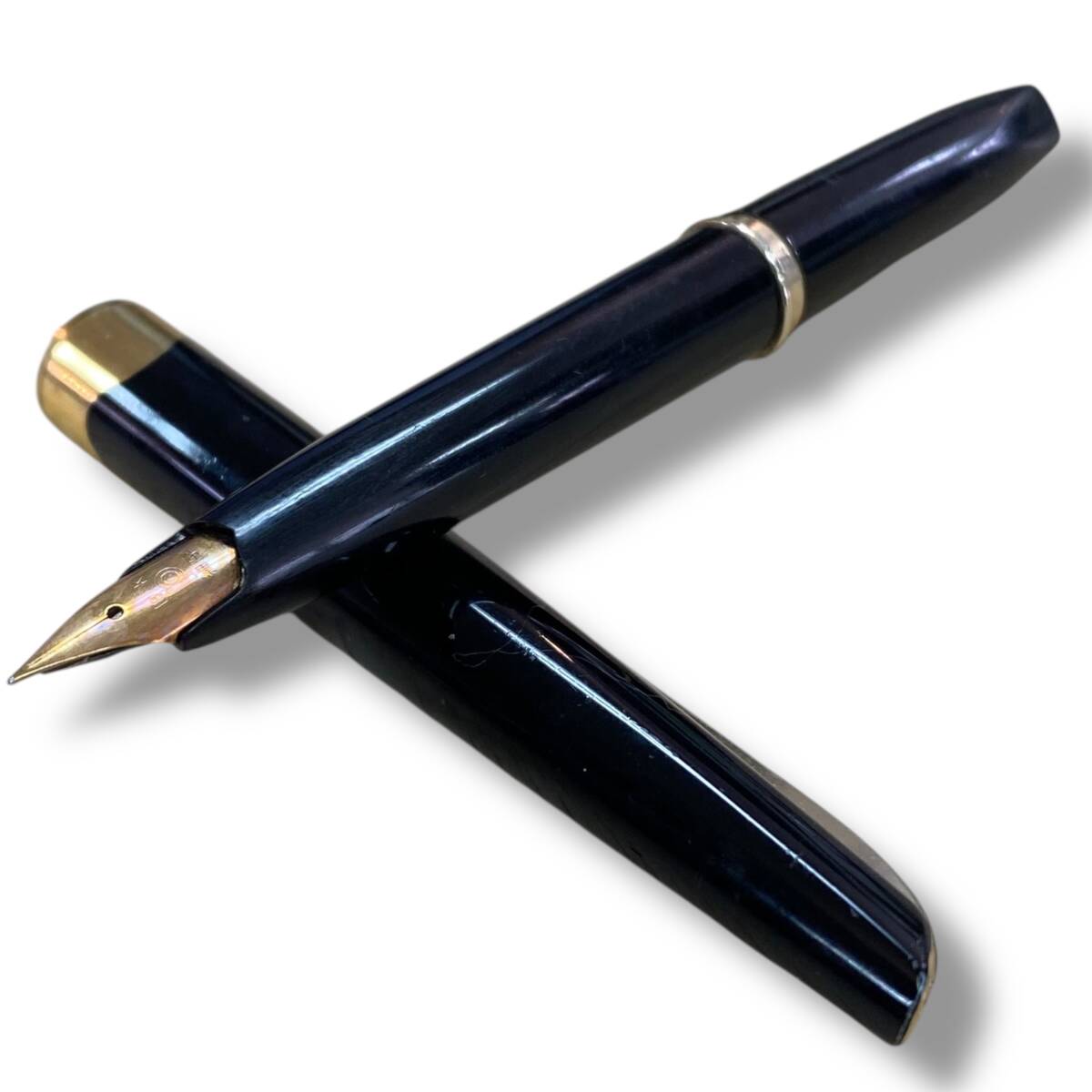 [60]260205-10652-442 KT500 PLATINUM プラチナ ペン先 18K 細字 ブラック 万年筆 現状品 ※イニシャル刻印有り