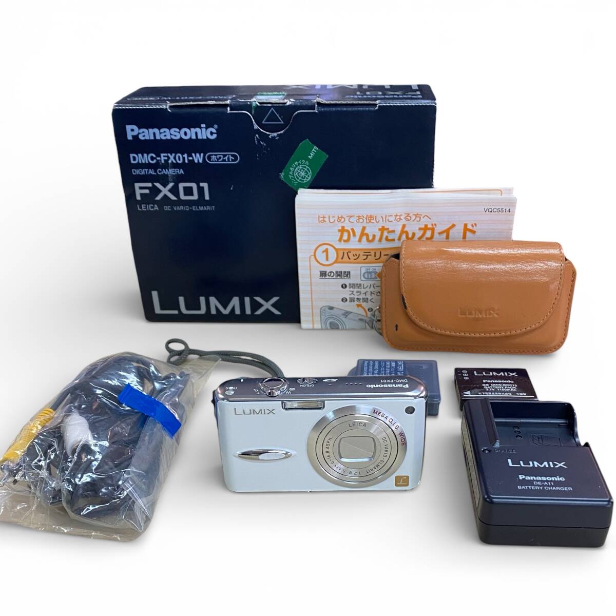 [60]260224-1087-1650 SK300 Panasonic LUMIX DMC-FX01 ホワイト パナソニック デジタルカメラ 通電確認済み