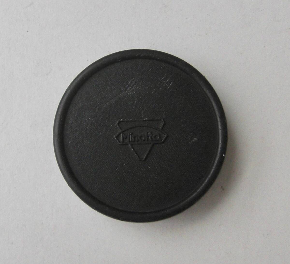 Minolta コレクションアイテム(逆さ富士マーク)　ミノルタMC・MDレンズ・リヤキャップ