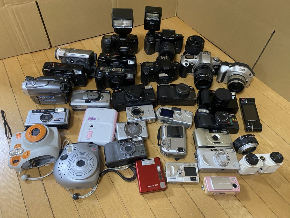 Canon AF35ML /Canon EOS Kiss /OLYMPUS SUPERZOOM70/MINOLTA DiMAGE Xt /OLYMPUS OZ 105 R/SONY DSC-U10 など33点まとめカメラ/ジャンク品