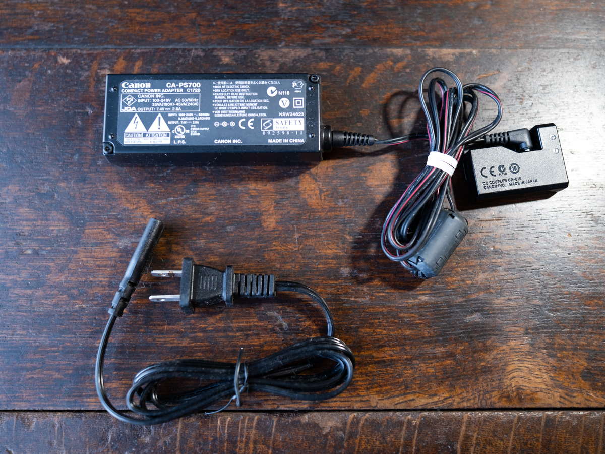 Canon CA-PS700/DC-CUPLER DR-E10