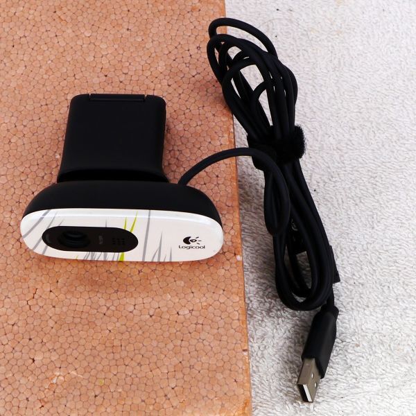 Logicool Web カメラ HD720p V-U0018（中古動作品）