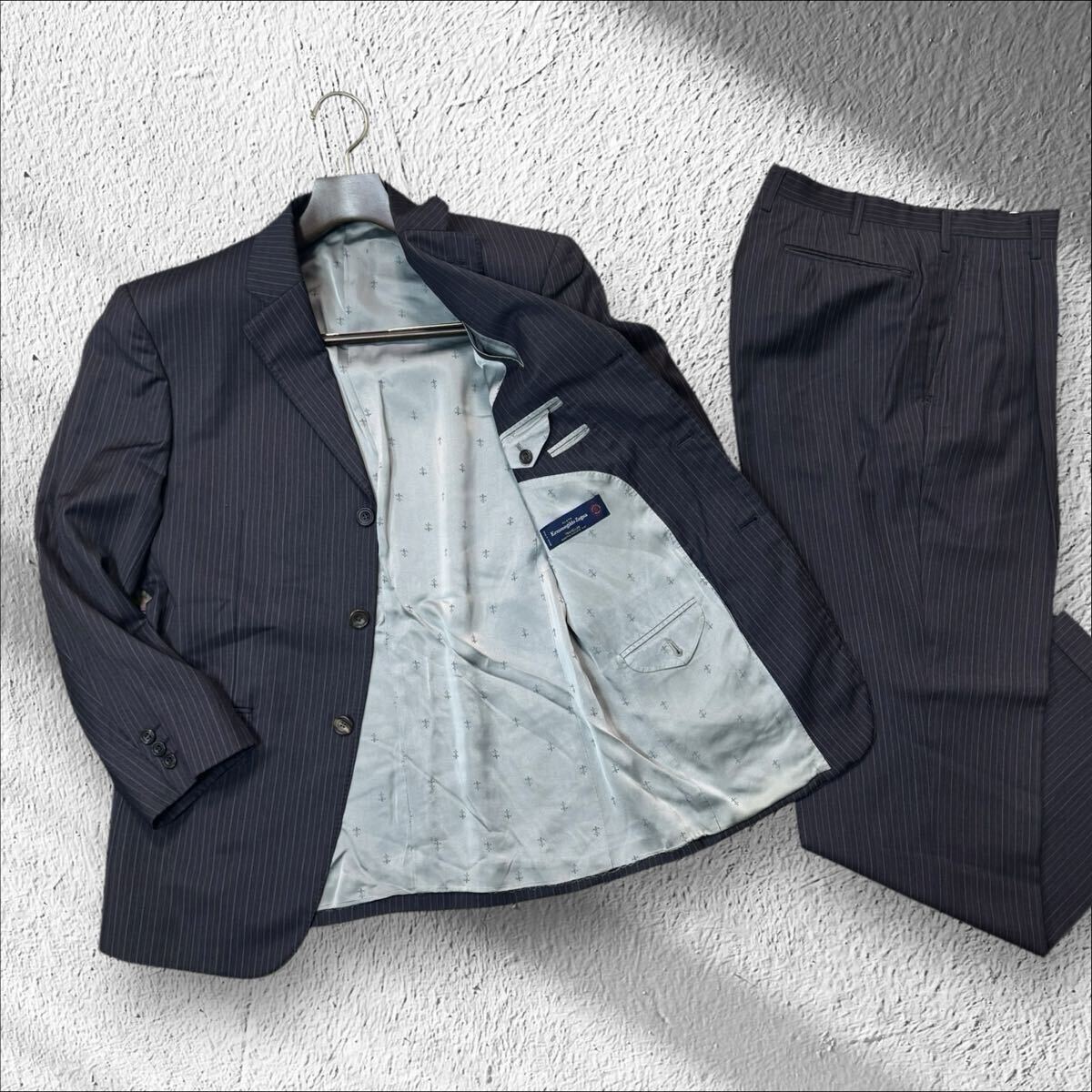 ZF27 Ermenegildo Zegna TRAVELLER エルメネジルドゼニア スーツセットアップ ストライプ トロトロ XL〜L相当 メンズ ビジネス ブラック系