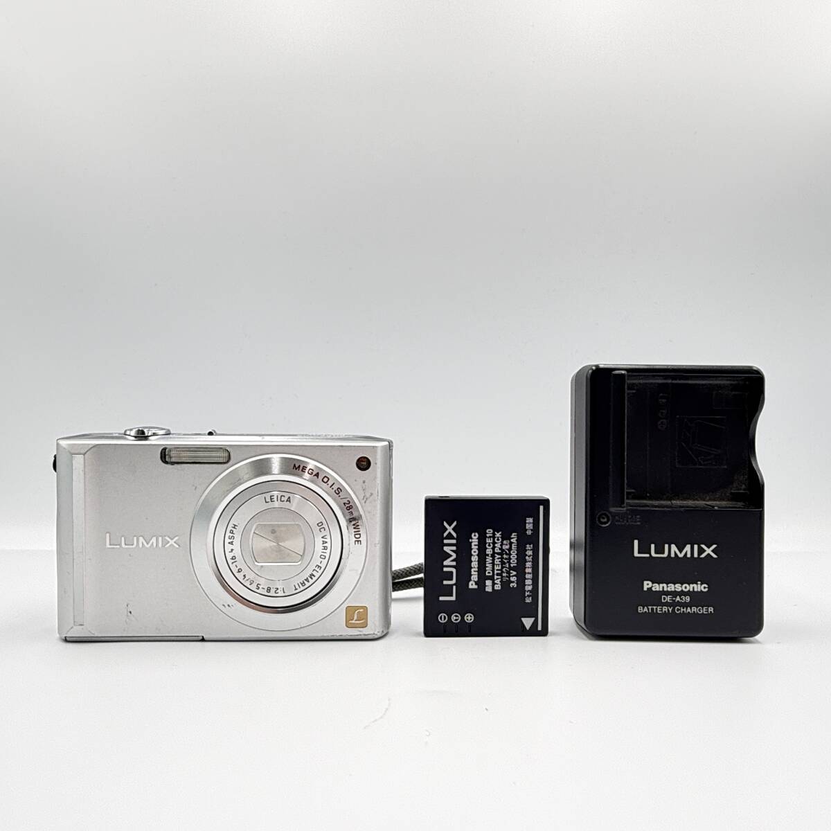 【動作品】Panasonic LUMIX DMC-FX55 　コンデジ　デジカメ　デジタルカメラ　撮影&フラッシュ動作OK