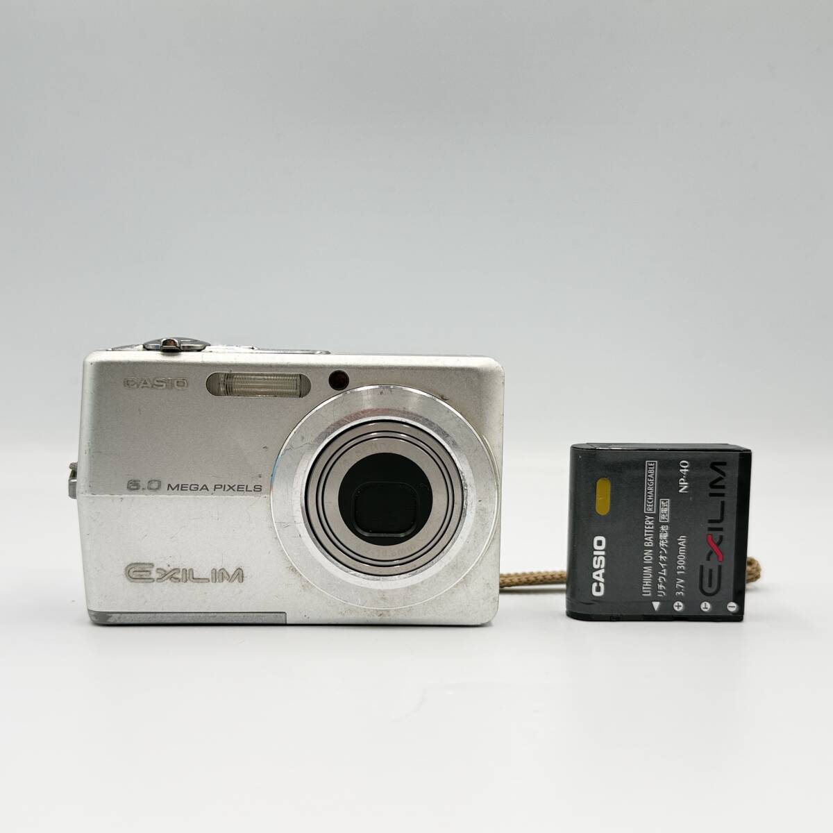 【動作品】CASIO EXILIM EX-Z600 　コンデジ　デジカメ　デジタルカメラ　撮影&フラッシュ動作OK