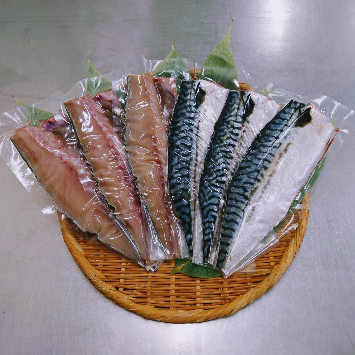 さば文化干し　さば　ノルウェー産　特大　真空パック　個別包装　10枚入　メーカー直送　干物　ご飯のおとも