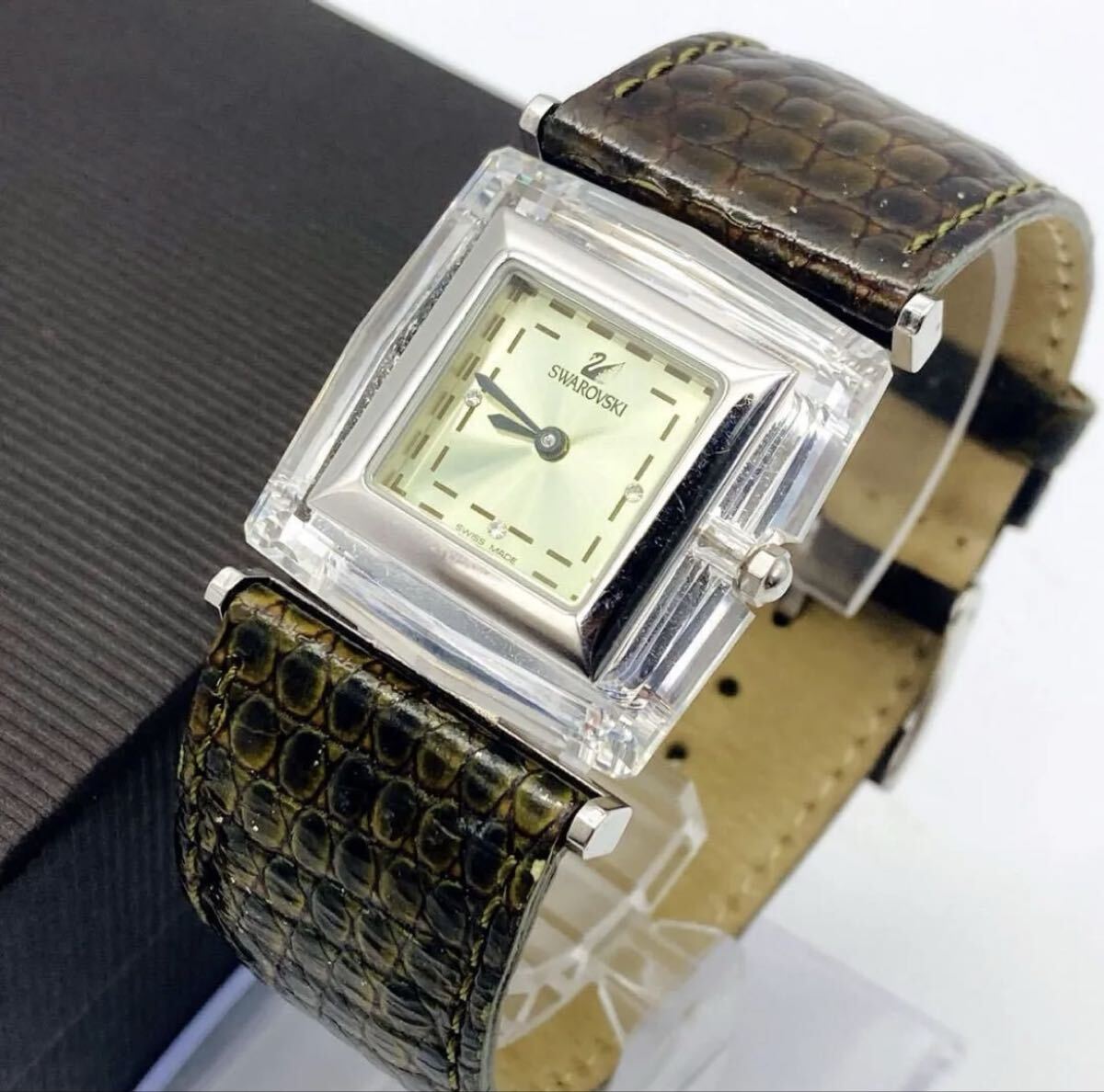 １円～　【希少】Swarovski スワロフスキー 腕時計 スクエア 純正ベルト　ヴィンテージ レディース　稼働品