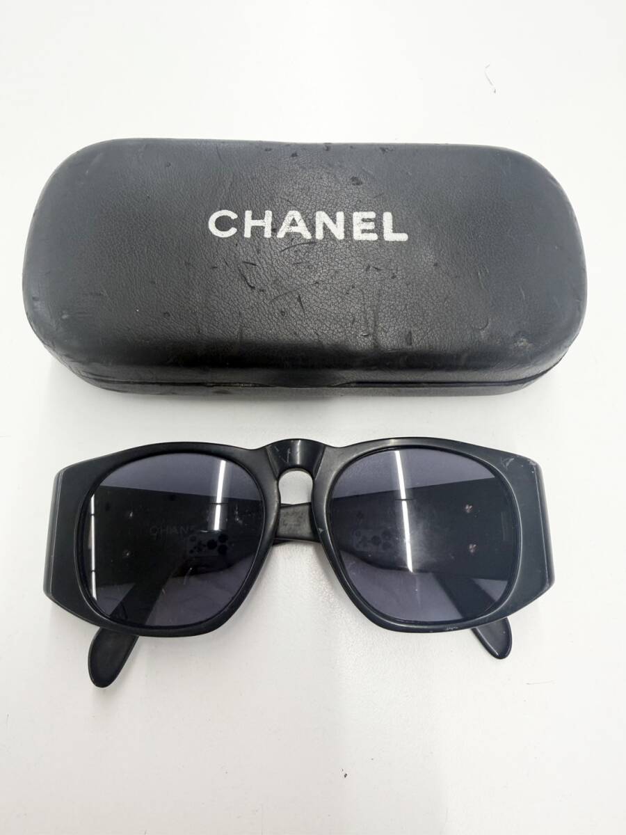 ○シャネル CHANEL サングラス 傷あり ケースあり 中古