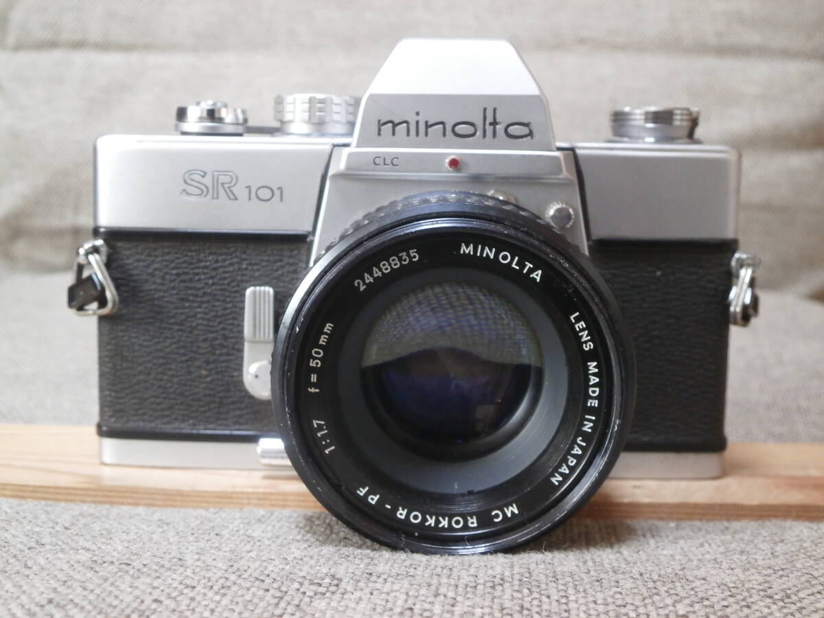 minolta SR 101 　MC ROKKOR-PF 1:1.7 f=5０mm レンズ付き　動作確認済み