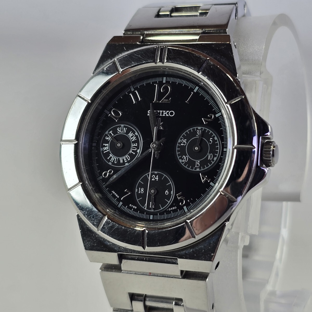 SEIKO セイコー LUKIA ルキア クオーツ クロノグラフ 腕時計 5Y89-0830　電池交換 黒文字盤 時計