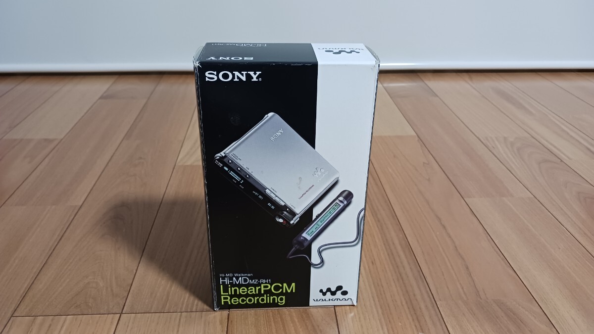極上品 付属品未使用 ソニー MDウォークマン Hi-MD Walkman MZ-RH1 SONY ⑦