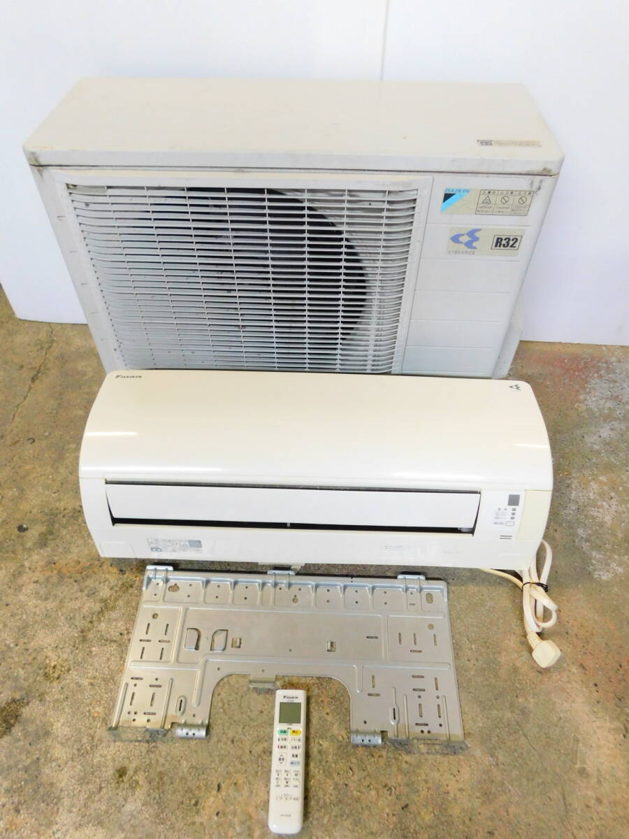 m1018 DAIKIN/ダイキン ルームエアコン ATE56TPE4-W /ARE56TP 主に18畳用 5.6kw 15-23畳用 ストリーマ