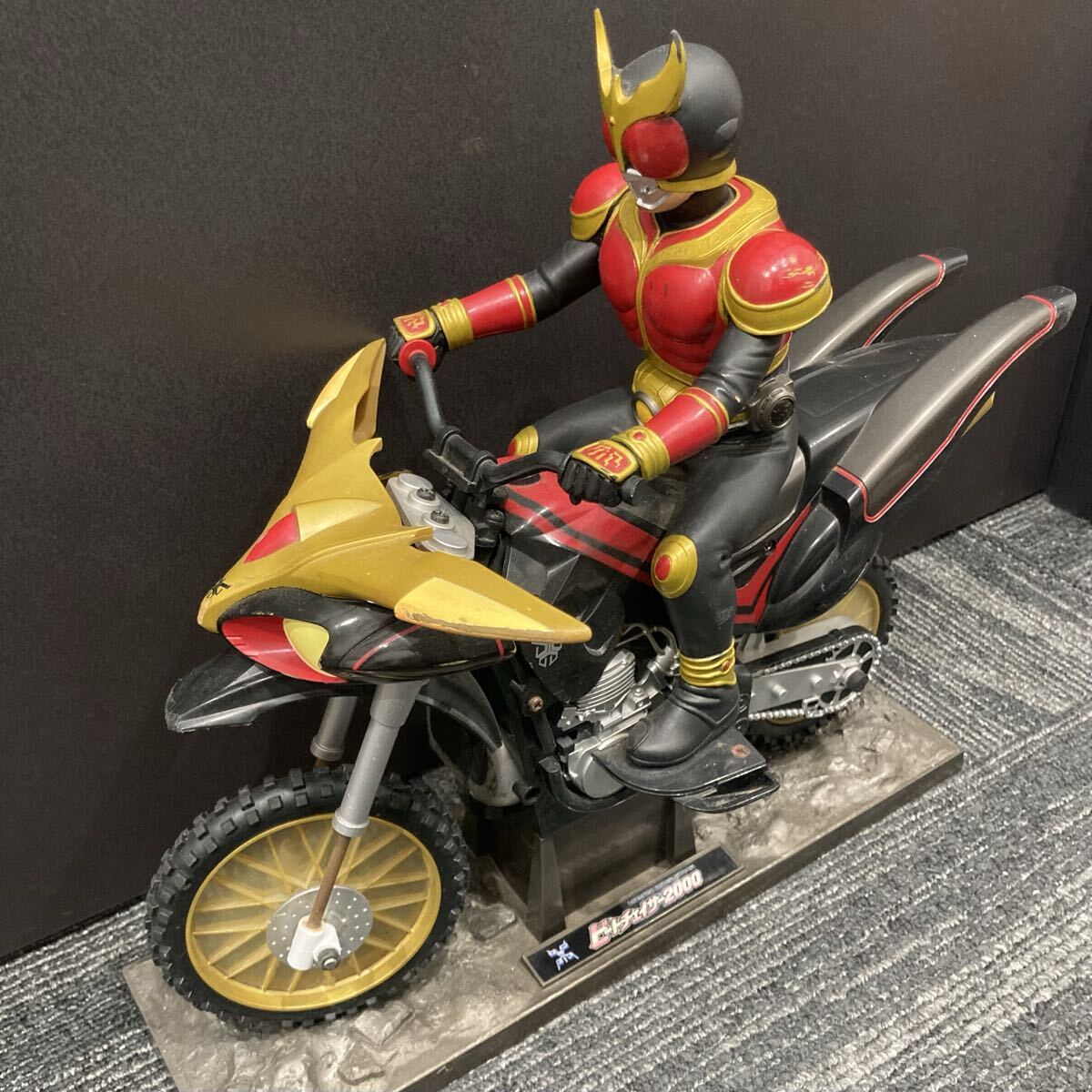 1円スタート 仮面ライダークウガ ビートチェイサー2000 仮面ライダー BANDAI 現状品 0331S①