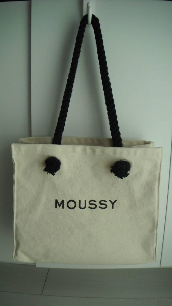 *** MOUSSY * SOUVENIR SHOPPER * 生成り * トートバック * キャンバス * コットン100％ * マウジー * USED ***