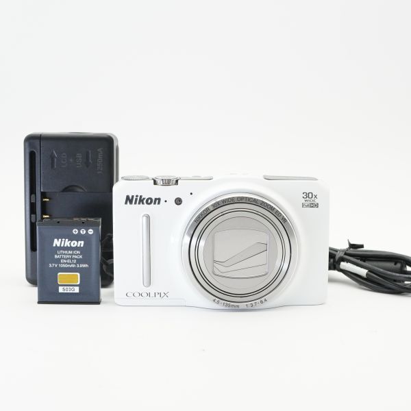美品 動作確認済 Nikon ニコン COOLPIX S9700 ホワイト コンパクトデジタルカメラ #AA8565