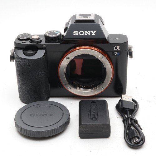 【英語ver】SONY α7S ボディ ILCE-7S フルサイズミラーレス一眼 〔SONY E マウント〕