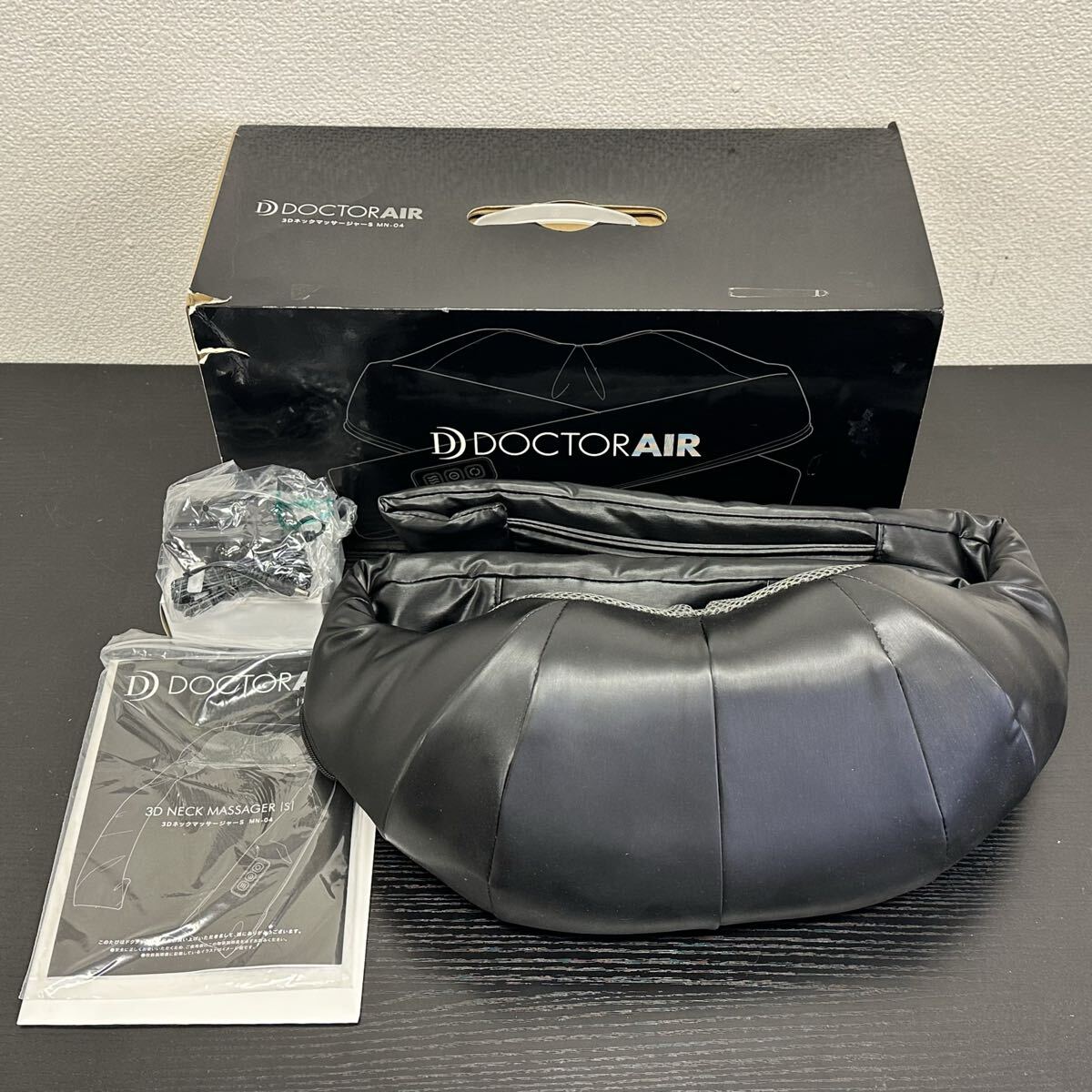 【3白4】1円スタート DOCTOR AIR 3DネックマッサージャーS MN-04 ドクターエア ブラック マッサージ機 箱付き 通電確認済み