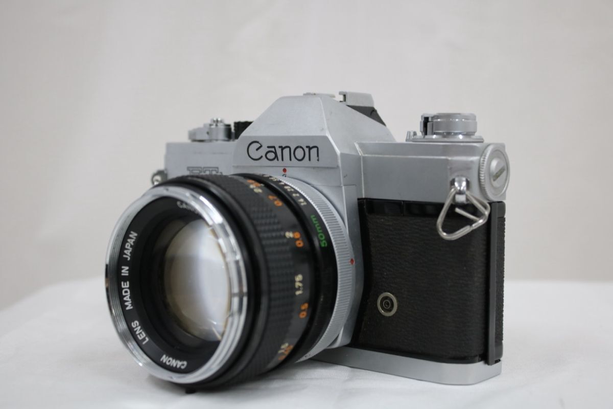 【返品保証】 キャノン Canon FTb QL Canon FD 50mm F1.4 ボディレンズセット e9574