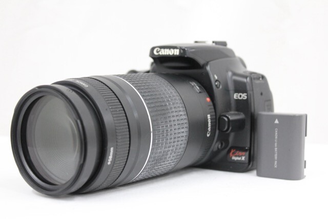 【返品保証】 キャノン Canon EOS Kiss Digital X EF 75-300mm F4-5.6 III バッテリー付き デジタル一眼 e7895