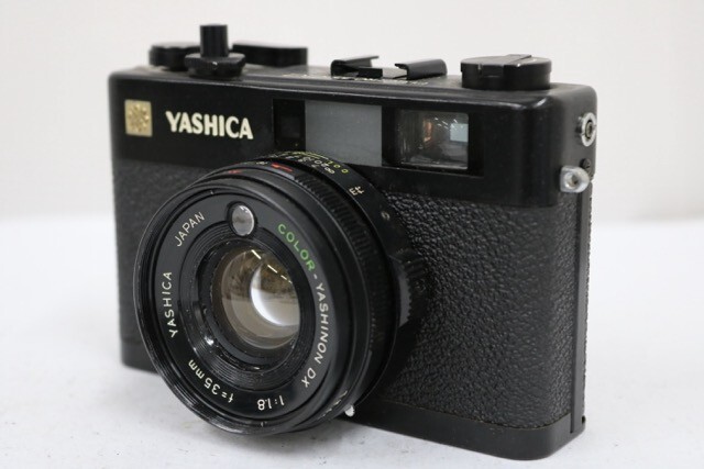 【返品保証】 ヤシカ Yashica ELECTRO 35 CC ブラック COLOR-YASHINON DX 35mm F1.8 e9465