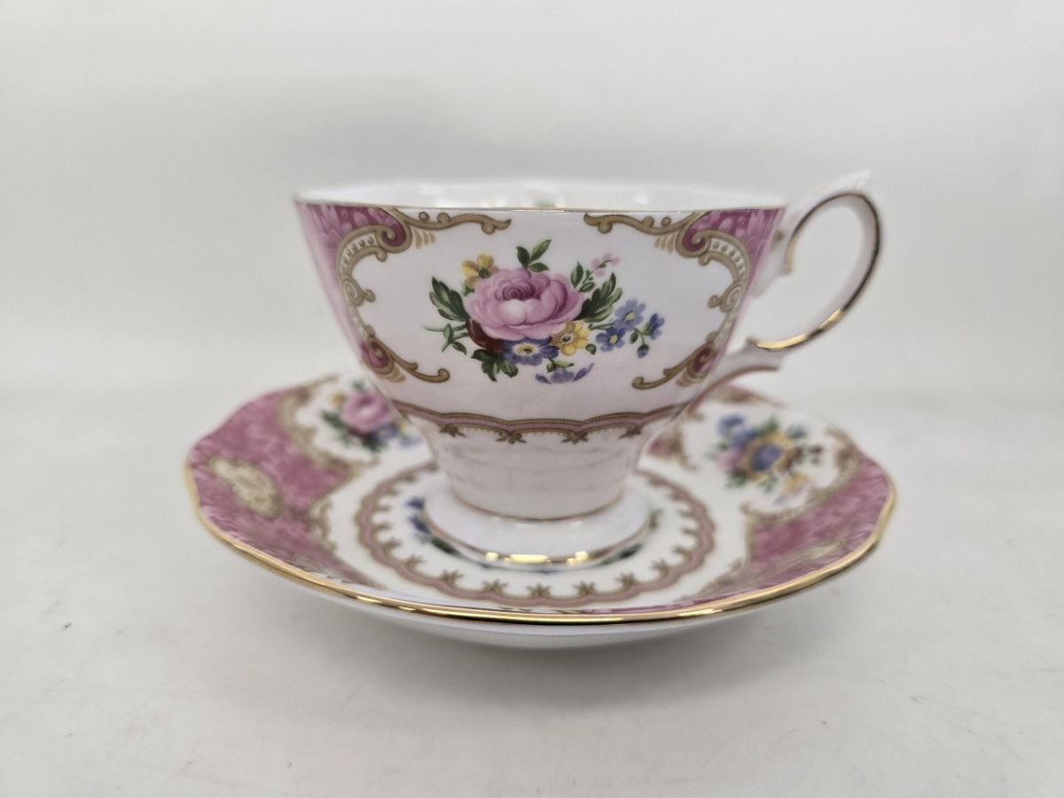 T904-Y38-1343 ROYAL ALBERT ロイヤルアルバート カップ＆ソーサー 現状品④