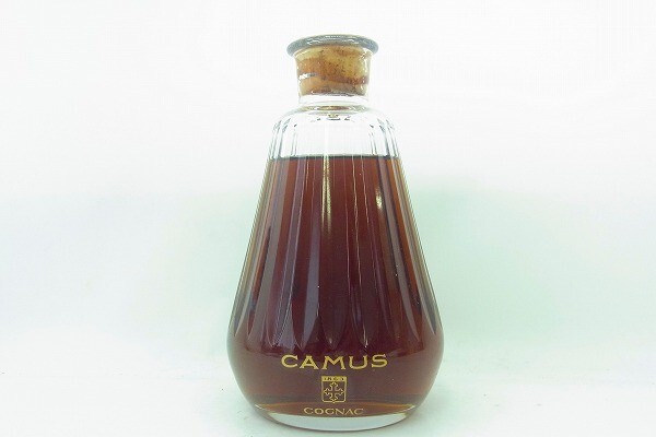 T134-N50-26 CAMUS カミュ カラフェ バカラボトル コニャック 700ml 40% 未開栓 現状品③