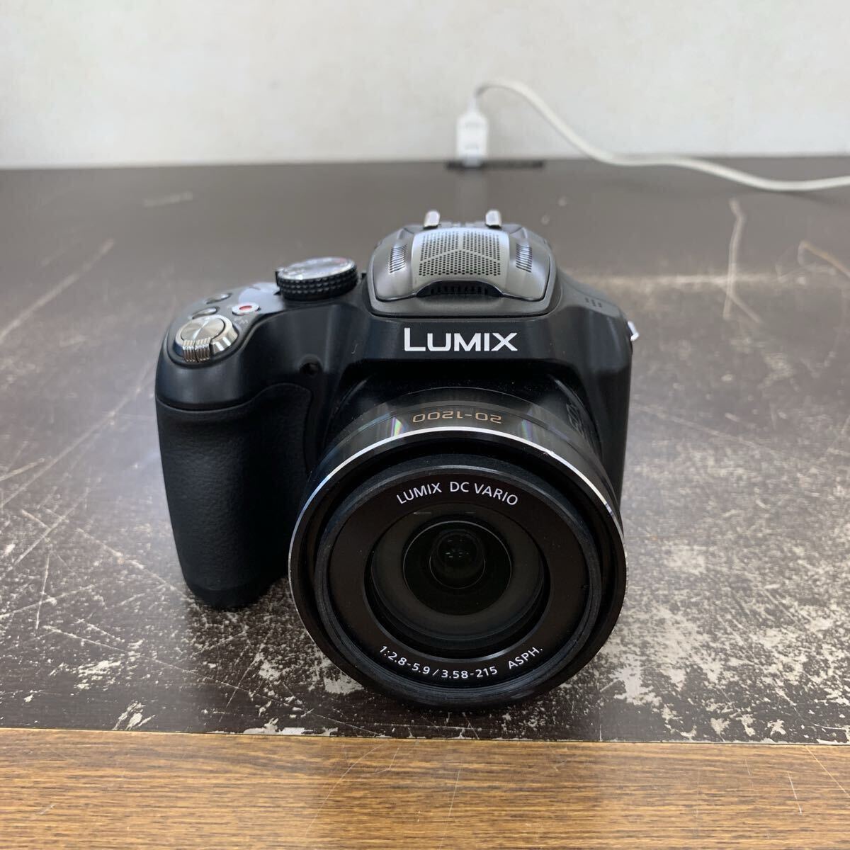 中古品 Panasonic LUMIX DMC-FZ70. デジタルカメラ ルミックス パナソニック カメラ ブラック
