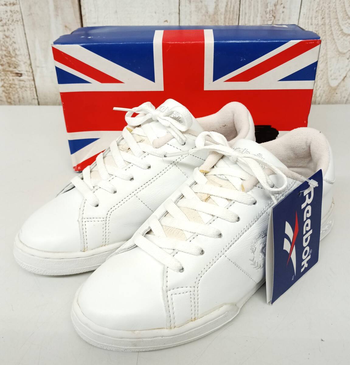 レトロ　90'S デッドストック＊Reebok　リーボック ＊CLASSIC ＊NPC NEWPORT CLASSIC INSIGNIA LEATHER ニューポートクラシック　23.5