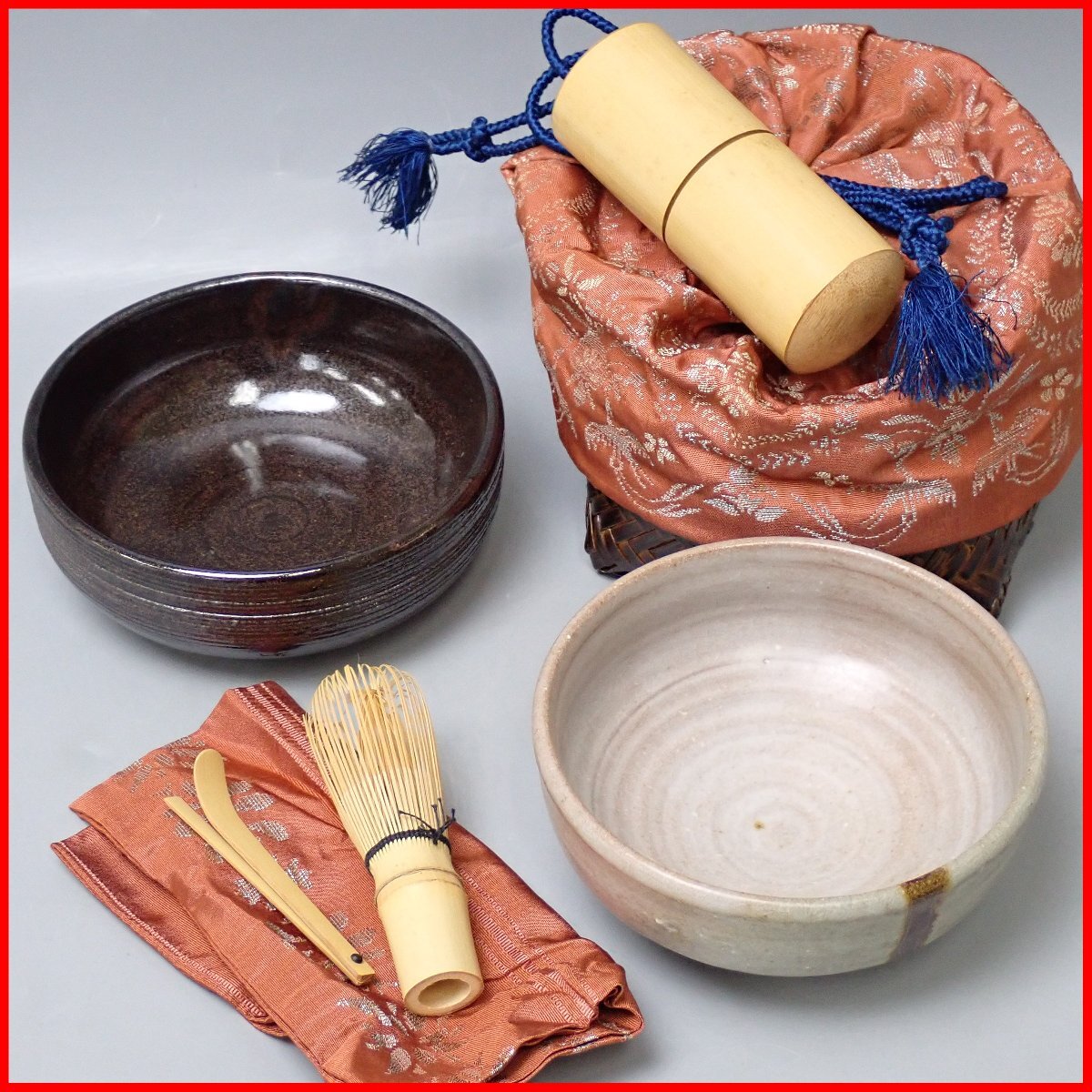 ■美品含む 野点籠 茶道具セット/平茶碗 ×2/茶杓/茶筅/茶筅筒/巾着付き/茶器/茶事/陶芸/焼き物&0228902875