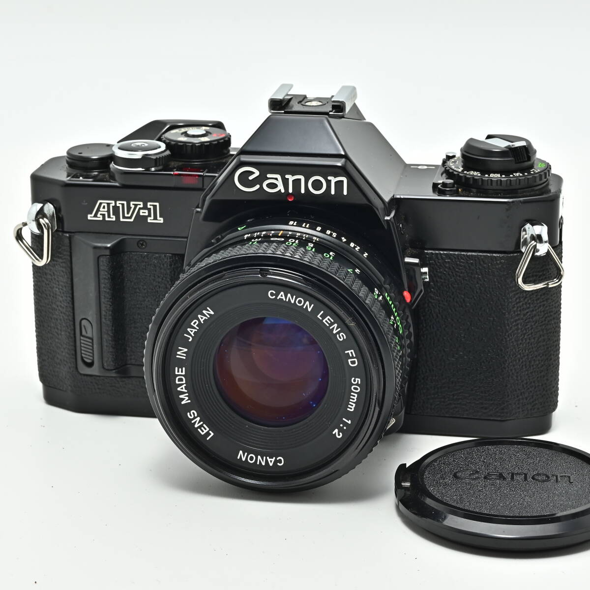 1M-595 Canon キヤノン AV-1 + New FD 50mm f/2 フィルムカメラ マニュアルフォーカス 一眼レフ 単焦点