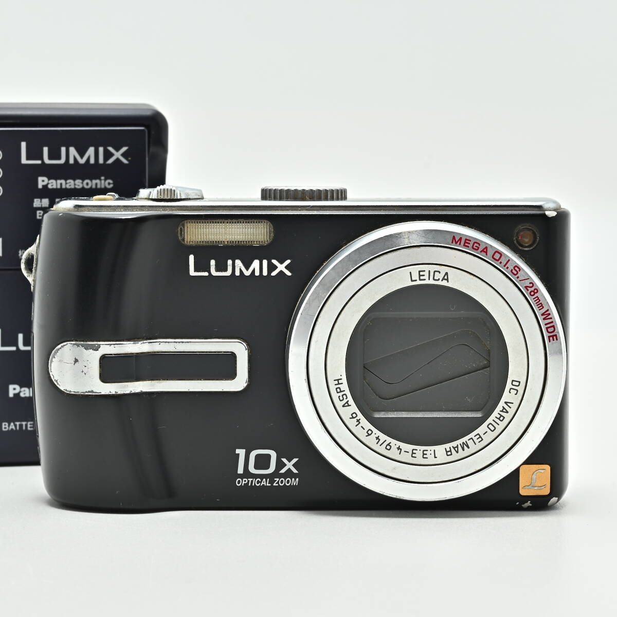 1M-605 Panasonic パナソニック LUMIX DMC-TZ3 コンパクトデジタルカメラ