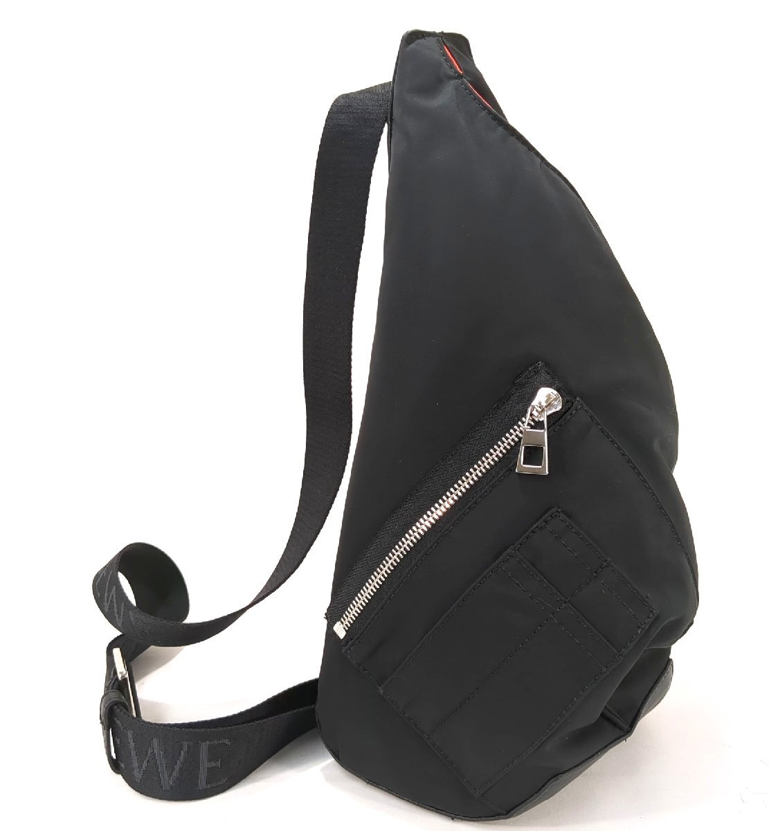 LOEWE ロエベ ANTON アントン SLING PUFFER スリング バックパック ボディバッグ ウエストポーチ ナイロン×カーフ ブラック