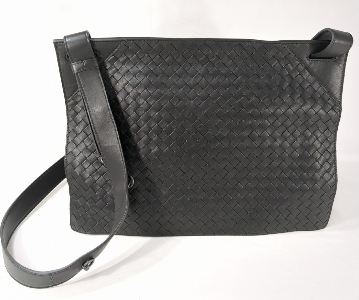 【極美品】BOTTEGA VENETA ボッテガヴェネタ イントレチャート ショルダー バッグ メッセンジャーバッグ レザー ブラック 黒
