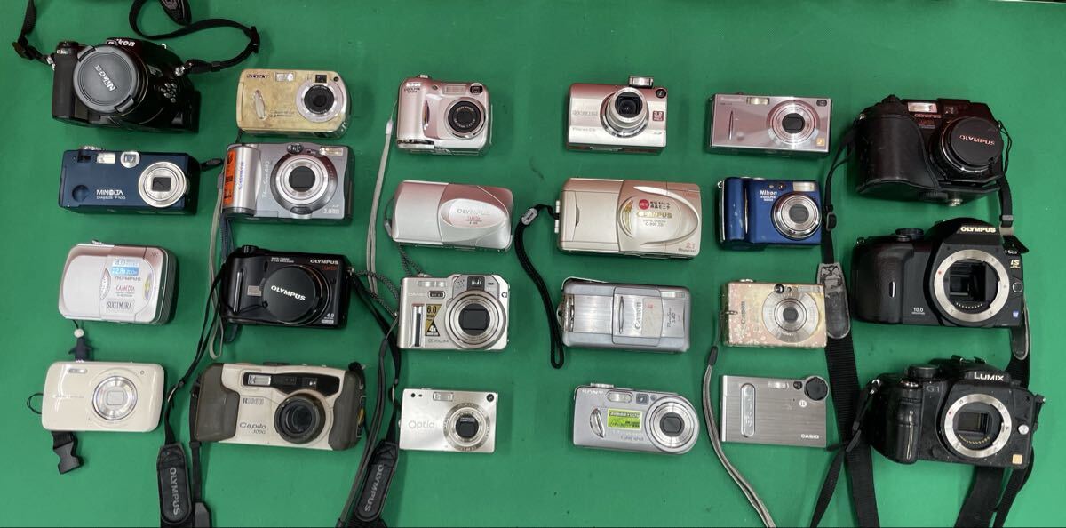 (C196）23個 デジタルカメラ まとめ売り キヤノン ニコン ソニー Canon Nikon OLYMPUS SONY など ジャンク 部品取り