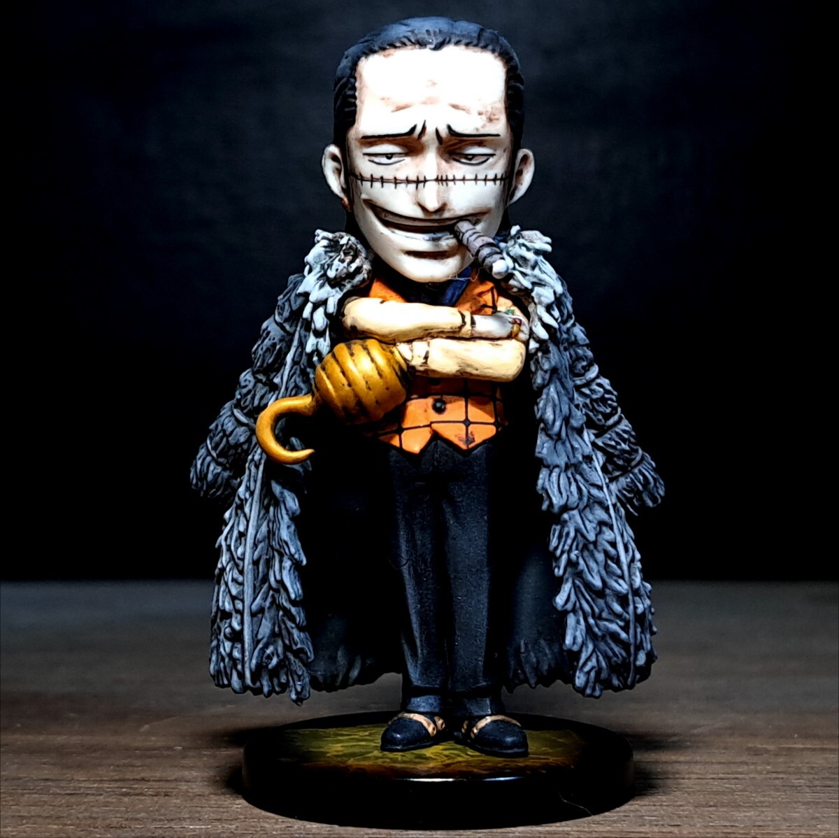 クロコダイル　リペイント/ワンピース/ワールドコレクタブルフィギュア/ワーコレ/リメイク/カスタムペイント/ONE PIECE WCF repaint