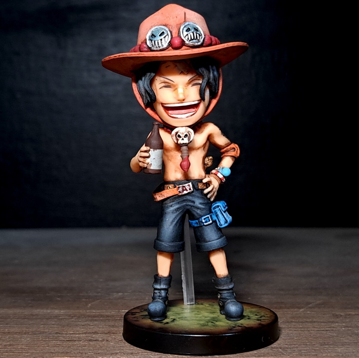 エース　リペイント/ワンピース/ワールドコレクタブルフィギュア/ワーコレ/リメイク/カスタムペイント/ONE PIECE WCF repaint