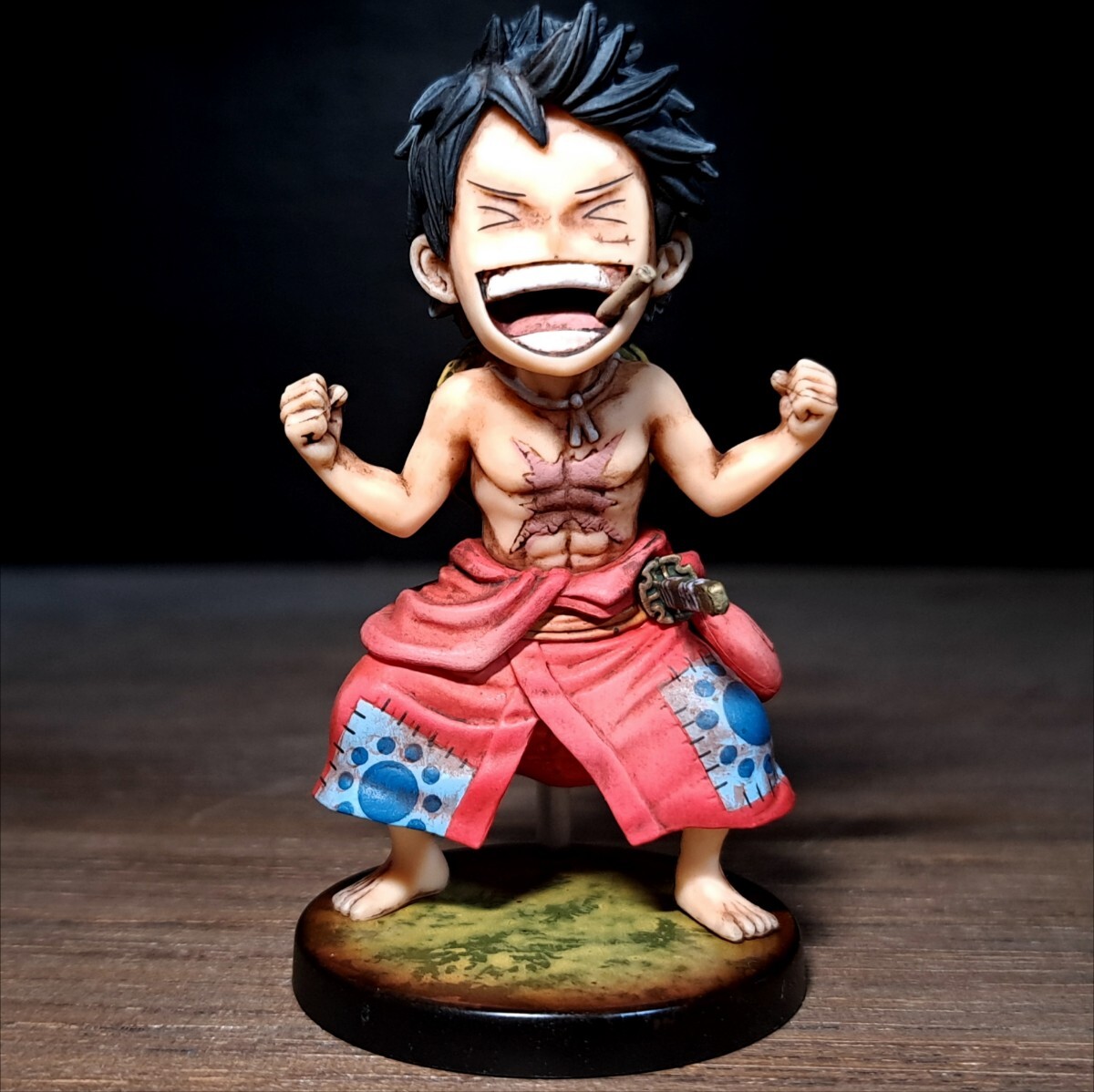 ルフィ　リペイント/ワンピース/ワールドコレクタブルフィギュア/ワーコレ/リメイク/カスタムペイント/ONE PIECE WCF repaint