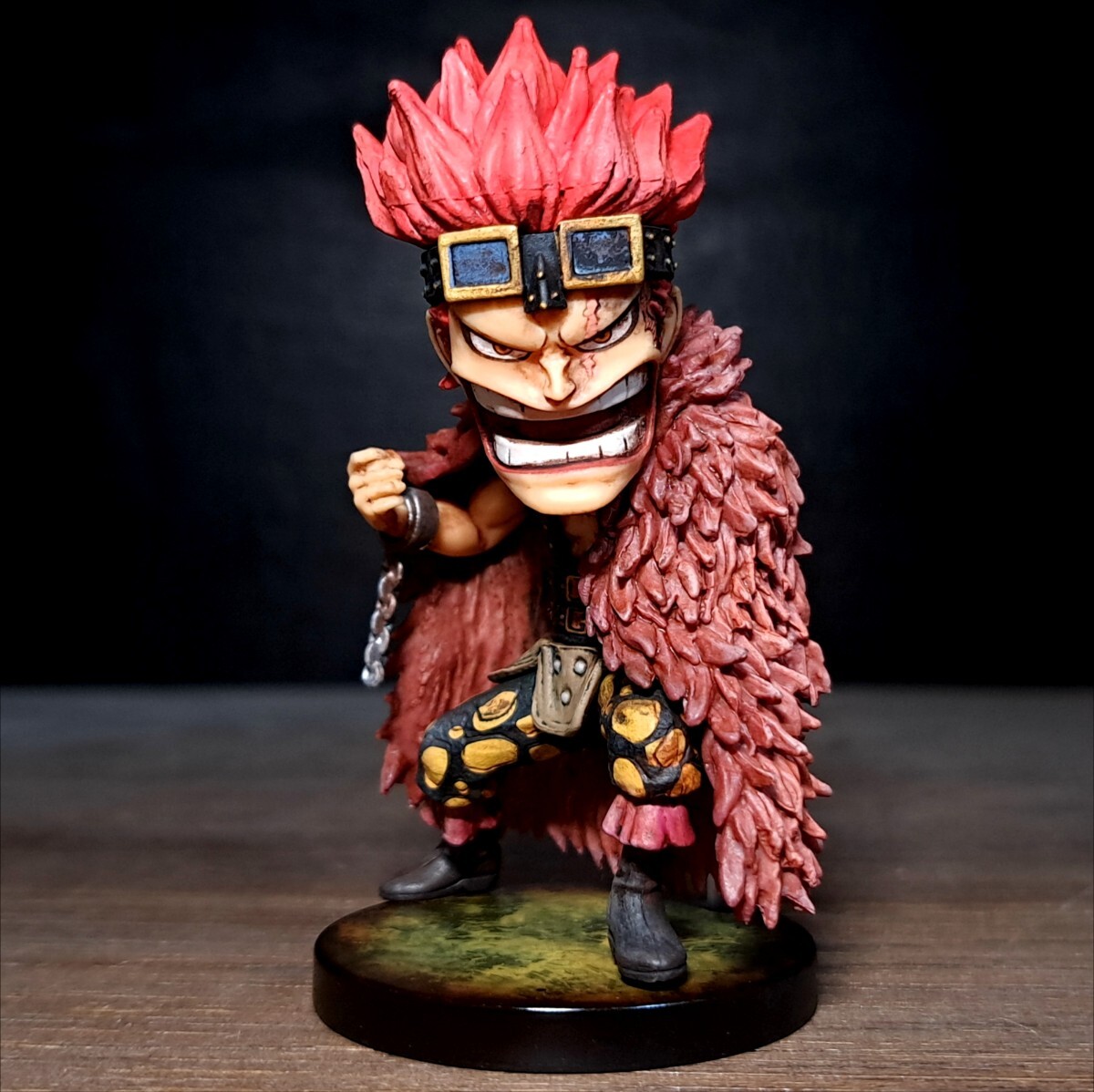 キッド　リペイント/ワンピース/ワールドコレクタブルフィギュア/ワーコレ/リメイク/カスタムペイント/ONE PIECE WCF repaint