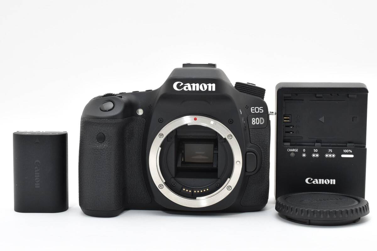 ★極上美品★《ショット数779回 》キヤノン Canon EOS 80D ボディ★　YMA9653＃47