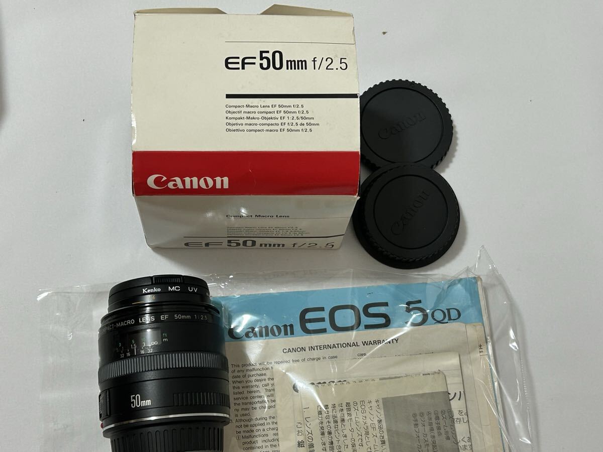 Canon 50mm F2.5 箱、レフ板付き キャノン レンズ
