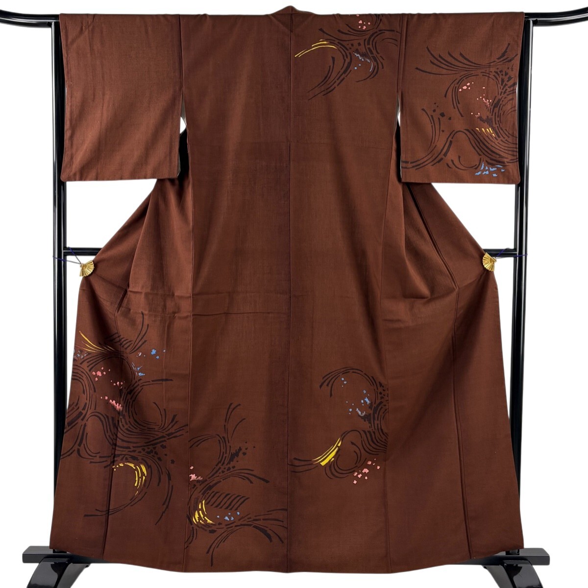 付下げ 身丈162cm 裄丈64.5cm M 袷 紬地 幾何学 刺繍 焦茶色 正絹 秀品 【中古】