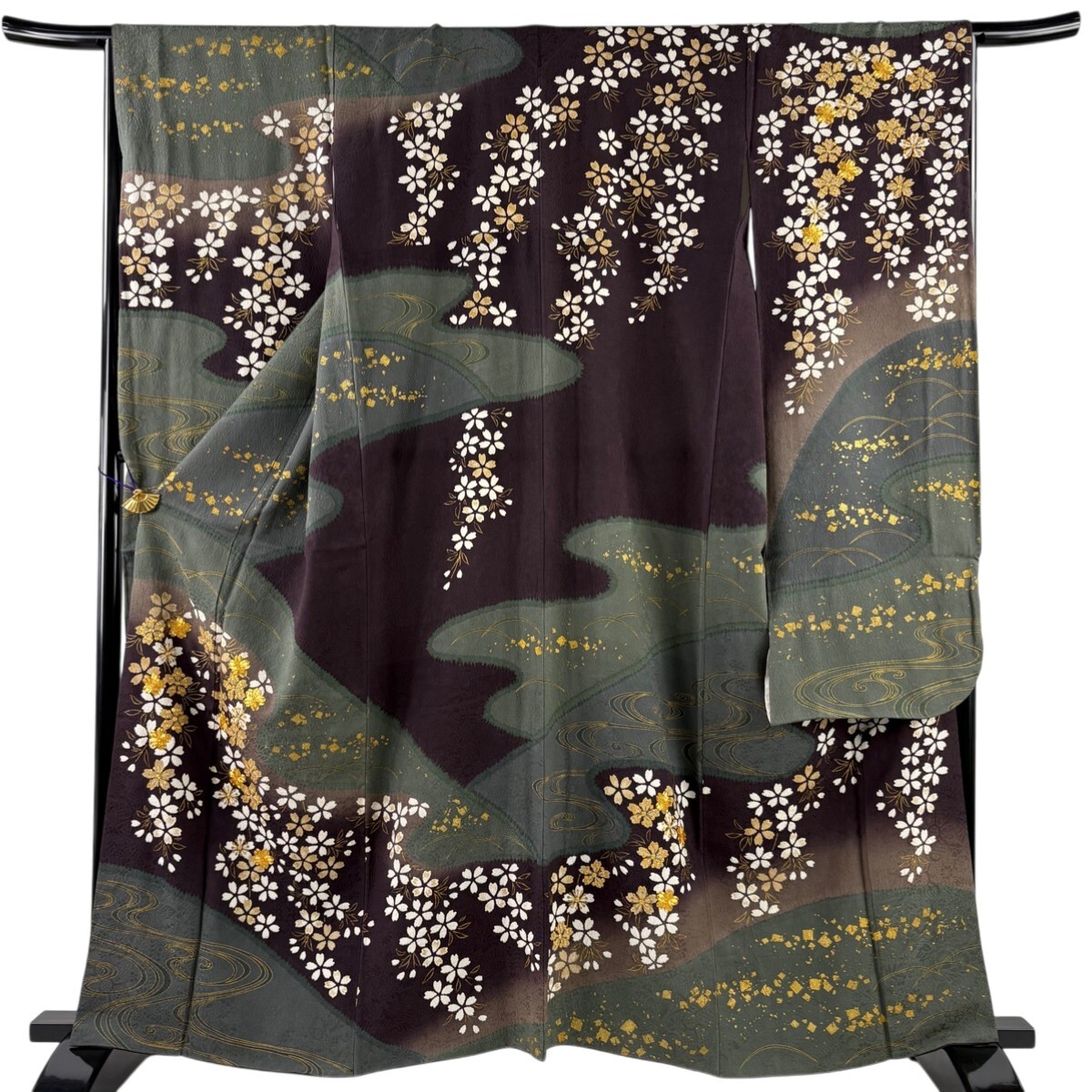 【美品】 振袖 身丈161cm 裄丈66cm M 袷 桜 流水 金糸 金彩 灰緑 正絹 名品 【中古】