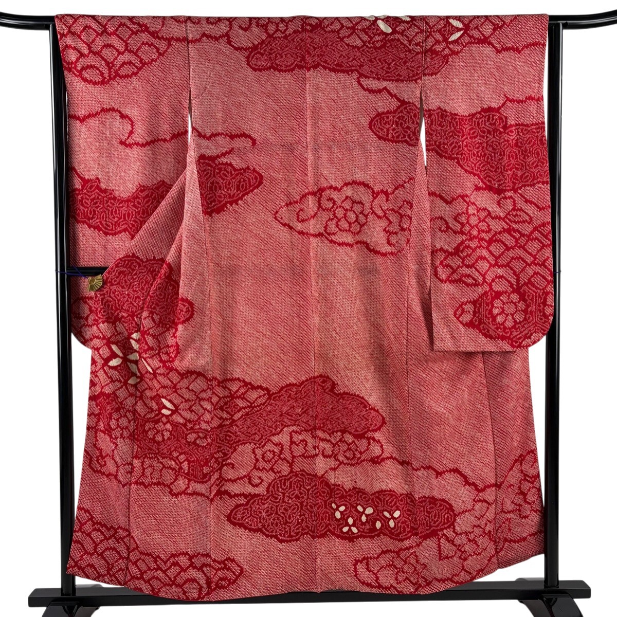 振袖 身丈156.5cm 裄丈64cm M 袷 雲文 花 総絞り 赤 正絹 秀品 【中古】