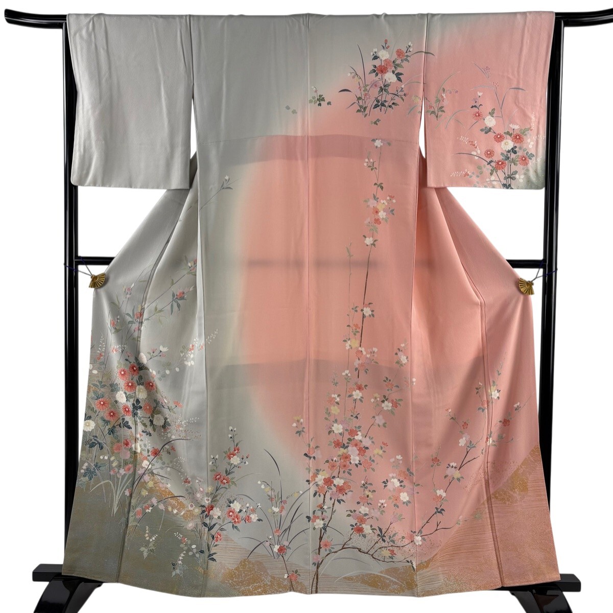 訪問着 身丈161cm 裄丈65cm M 袷 菊 波 金彩 染め分け 灰色 正絹 秀品 【中古】