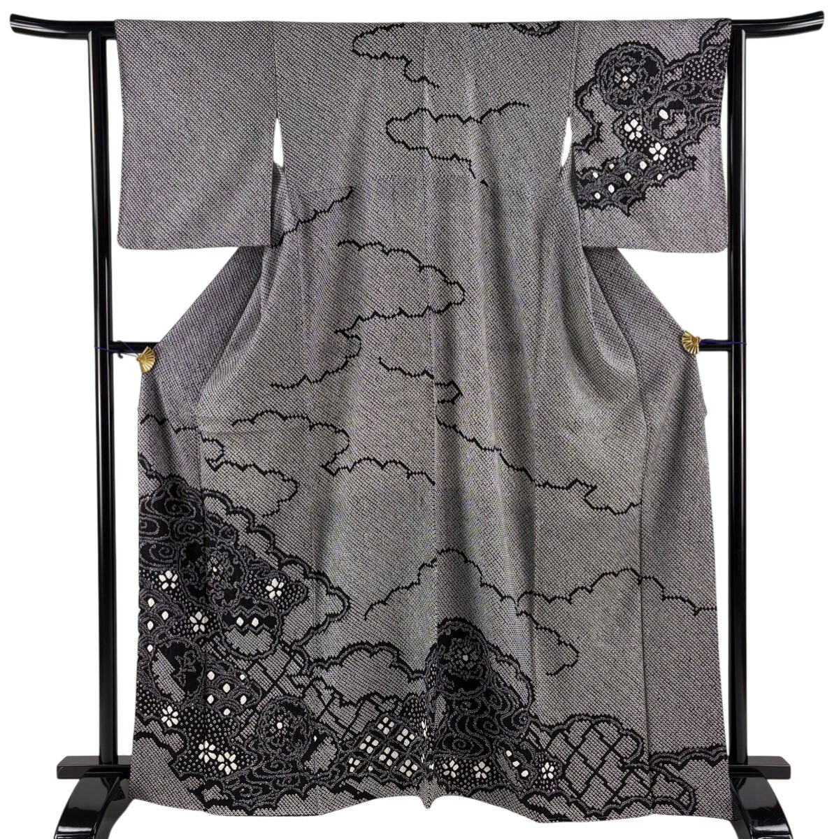 【美品】 訪問着 身丈165cm 裄丈62cm S 袷 雪輪 有職文様 総絞り 黒 正絹 秀品 【中古】